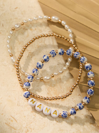 Nana Painted Bead Bracelet Set - TULLABEE