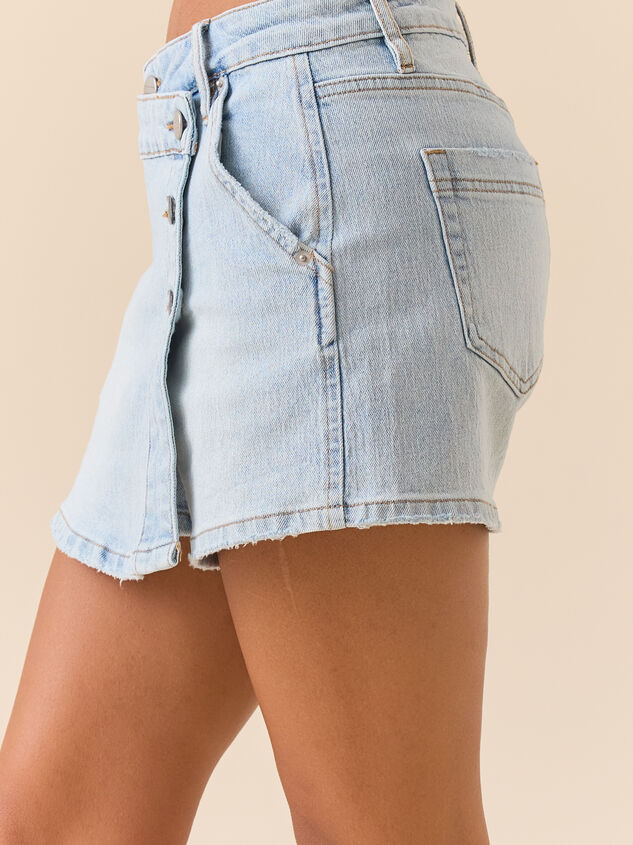 Alice Button Denim Skort Detail 3 - TULLABEE