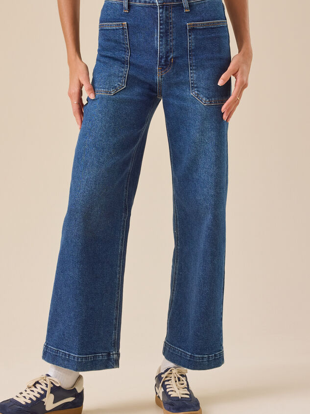 Layla Straight Leg Jean Detail 4 - TULLABEE