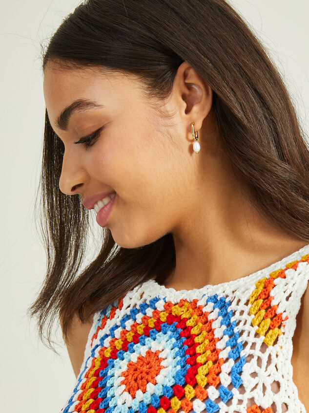 Rectangle Pearl Hoop Detail 3 - TULLABEE