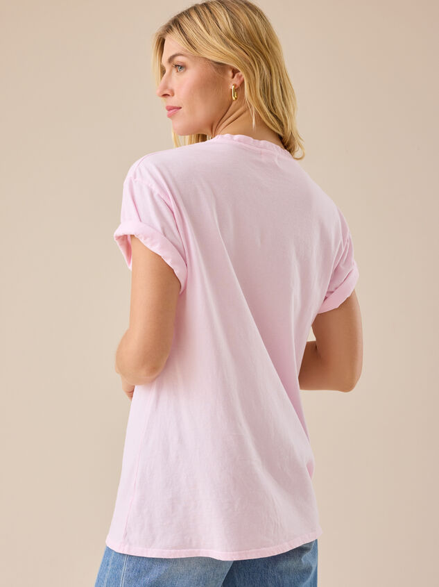 Girl Mom Graphic Tee Detail 4 - TULLABEE