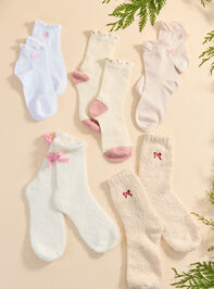 5 Days of Socks Advent Calendar Detail 4 - TULLABEE