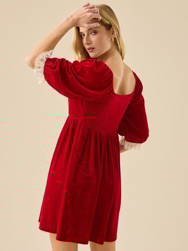 Carole Velvet Mama Dress Detail 6 - TULLABEE