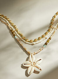 Layered Shell Flower Necklace - TULLABEE