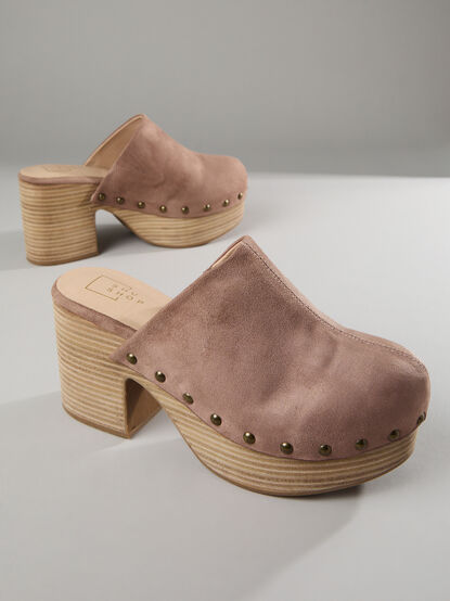 Gigi Platform Heels - TULLABEE