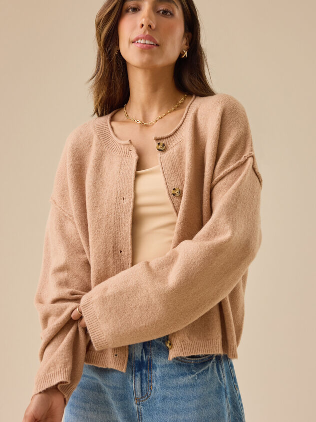 Vivienne Cozy Cardigan Detail 3 - TULLABEE