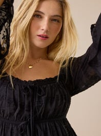 Stephany Embroidered Kimono Detail 3 - TULLABEE