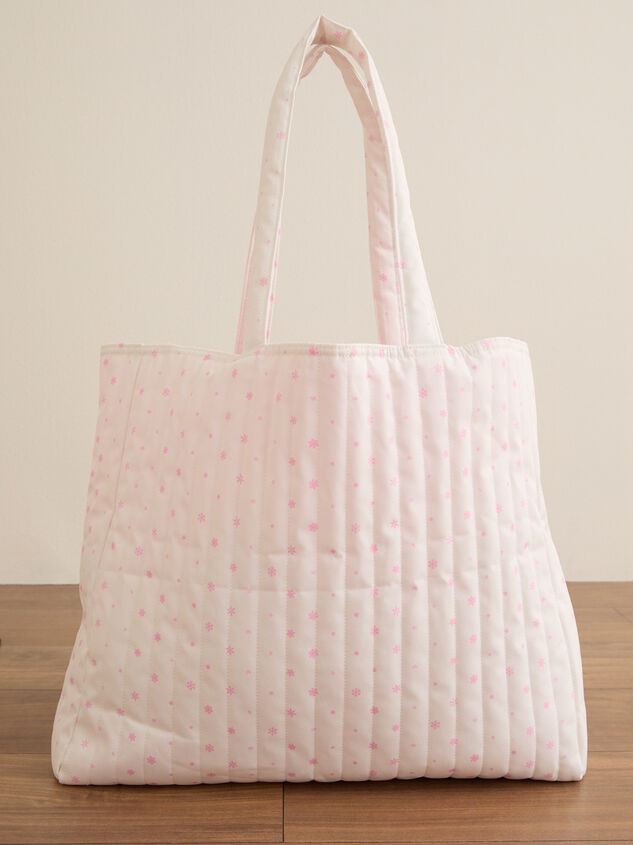 Frosted Flurries Large Tote Detail 3 - TULLABEE