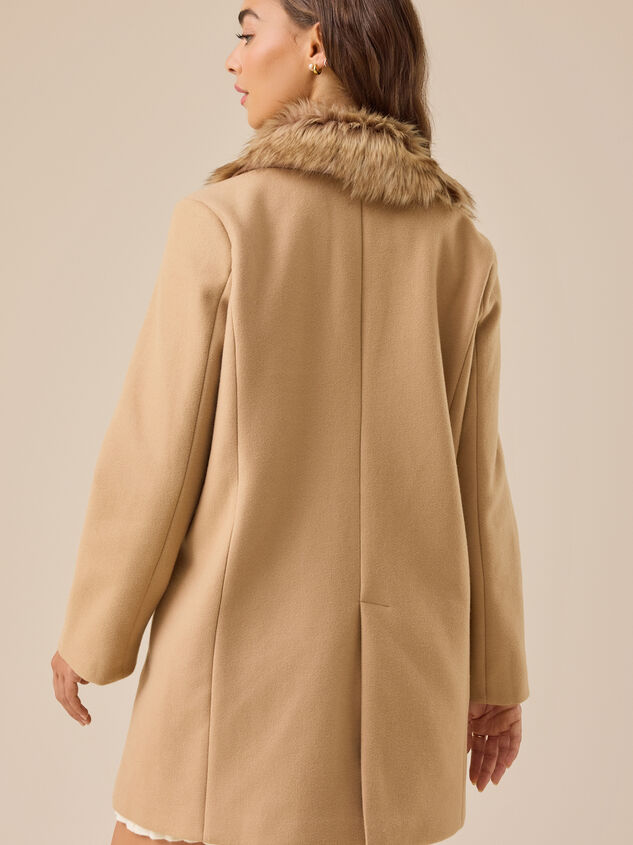 Freyda Faux Fur Collar Jacket Detail 6 - TULLABEE