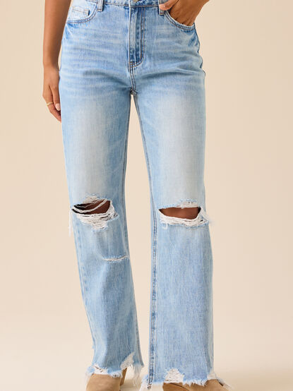 Rhea Distressed Straight Jeans - TULLABEE