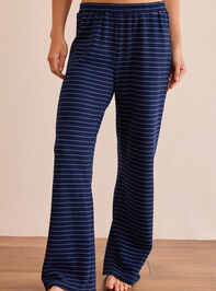Stripe and Stretch Pant Detail 3 - TULLABEE
