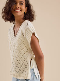 Zayla Cable Knit Vest Detail 4 - TULLABEE
