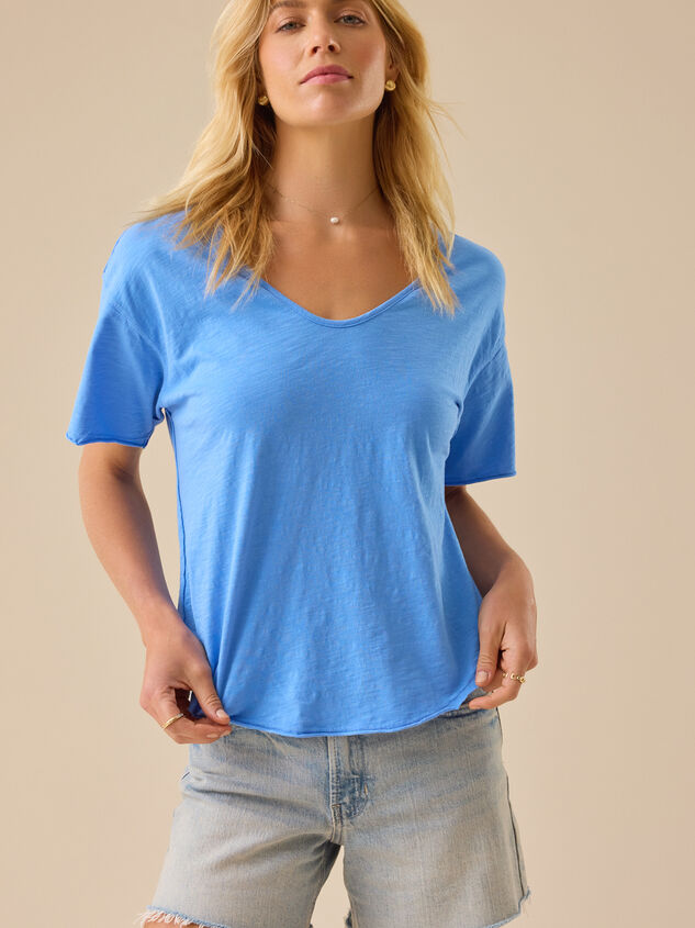 Bailee Basic Tee Detail 2 - TULLABEE