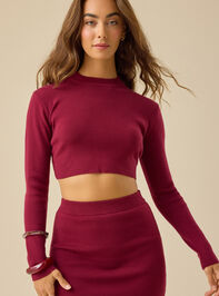 Phoebe Mock Neck Cropped Sweater Detail 2 - TULLABEE