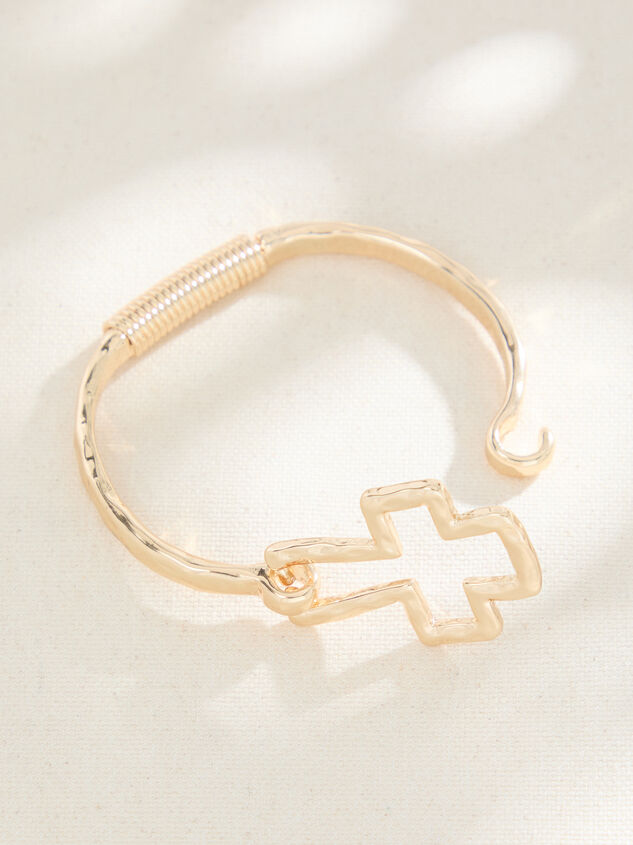 Hammered Open Cross Hinge Bracelet Detail 3 - TULLABEE