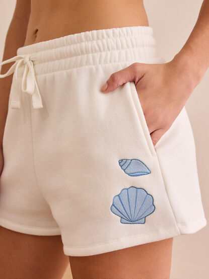 Sun Sand and Sea Shorts - TULLABEE