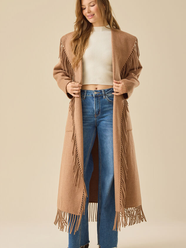 Juliette Wool Coat Detail 4 - TULLABEE