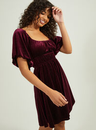 Eloise Velvet Bow Mama Dress Detail 2 - TULLABEE