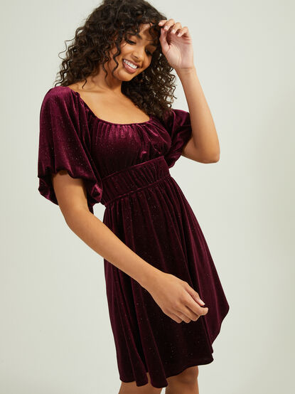 Eloise Velvet Bow Mama Dress - TULLABEE
