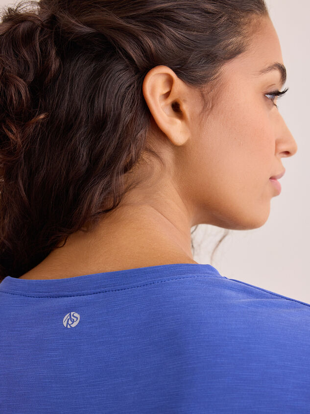 Inspire Long Sleeve Top Detail 5 - TULLABEE