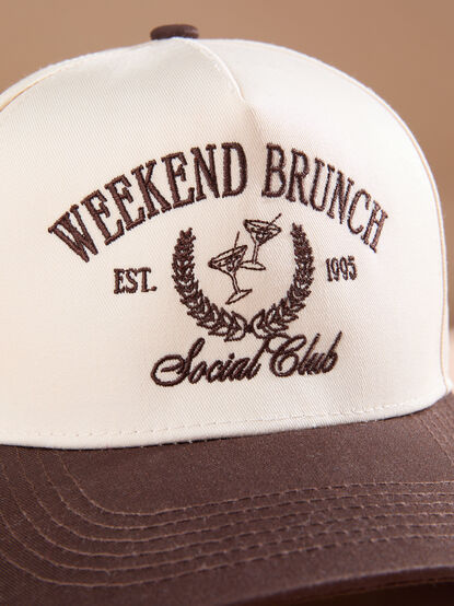 Weekend Brunch Social Club Trucker - TULLABEE