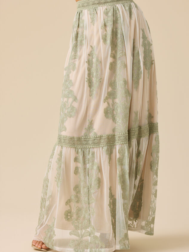 Arissa Floral Embroidered Maxi Skirt Detail 2 - TULLABEE