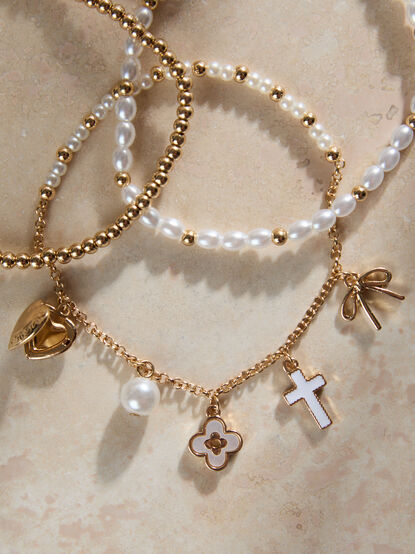 Talia 3PK Pearl Charm Dangle Bracelets - TULLABEE