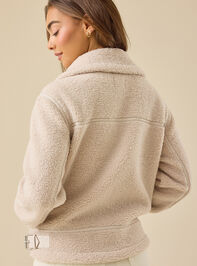 Tara Sherpa Jacket Detail 5 - TULLABEE