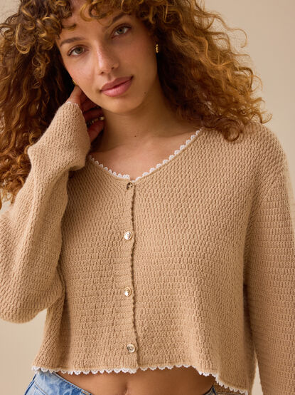 Hillary Scallop Trim Cardigan - TULLABEE
