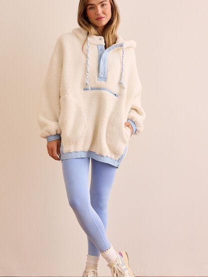 Sherpa Oversized Court Hoodie - TULLABEE
