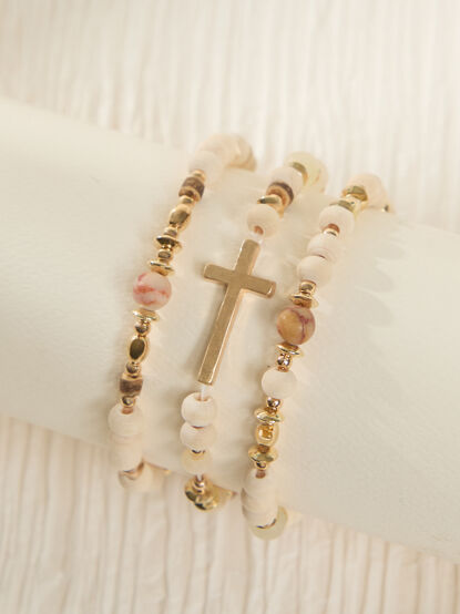 Beaded Wood Cross Bracelet Set - TULLABEE