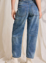 Lindsey Barrel Jeans Detail 6 - TULLABEE