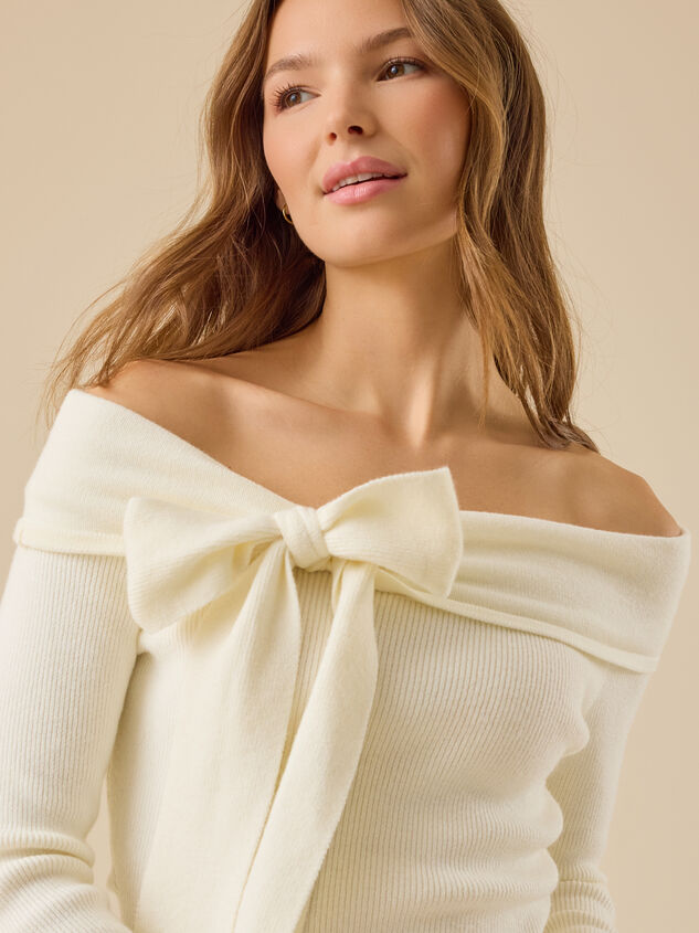 Elena Off Shoulder Bow Sweater Detail 2 - TULLABEE