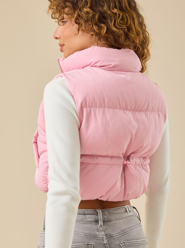 Nora Cropped Puffer Vest Detail 5 - TULLABEE