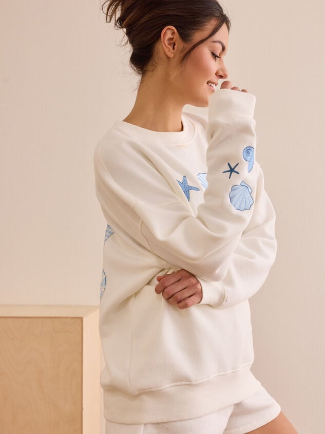 Sun Sand and Sea Pullover Detail 5 - TULLABEE