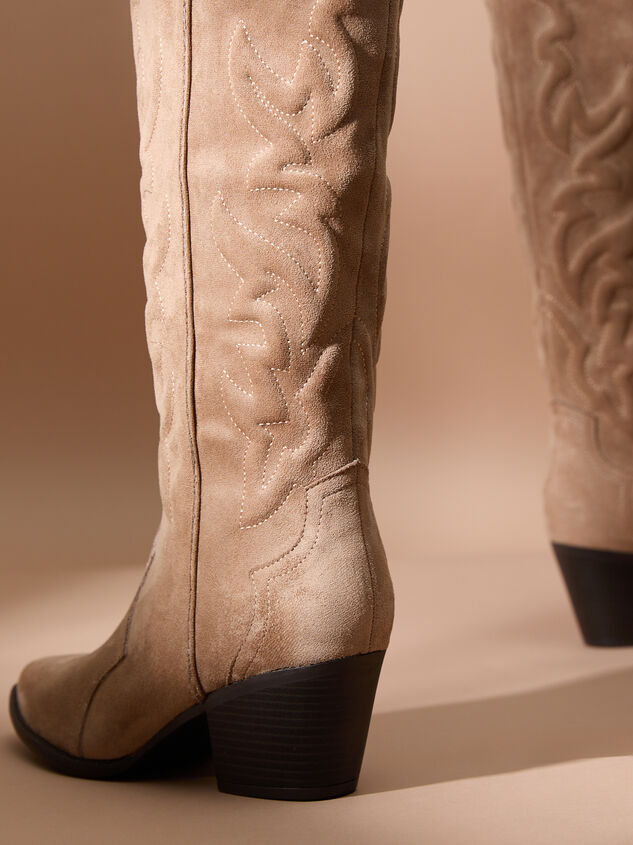 Margot Stitched Western Boot Detail 3 - TULLABEE