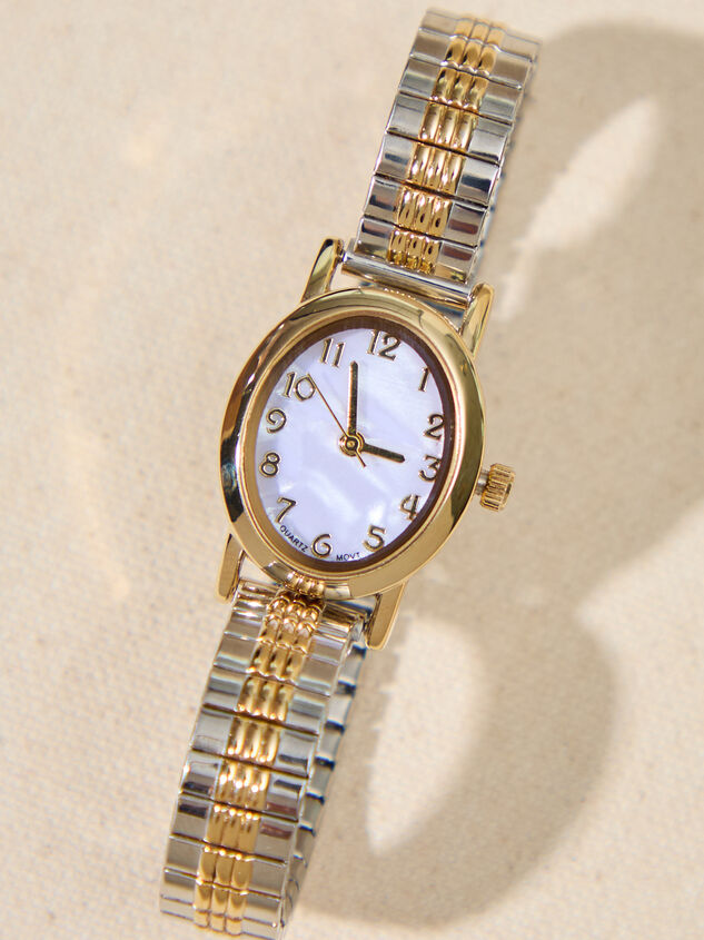 Timeless Twist Stretch Watch Detail 2 - TULLABEE