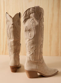 Aubrey Western Boot Detail 3 - TULLABEE