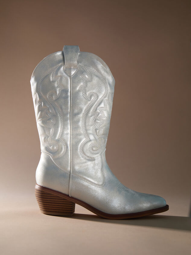 Kelsha Metallic Western Boots Detail 2 - TULLABEE