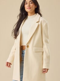 Candice Wool Coat Detail 4 - TULLABEE