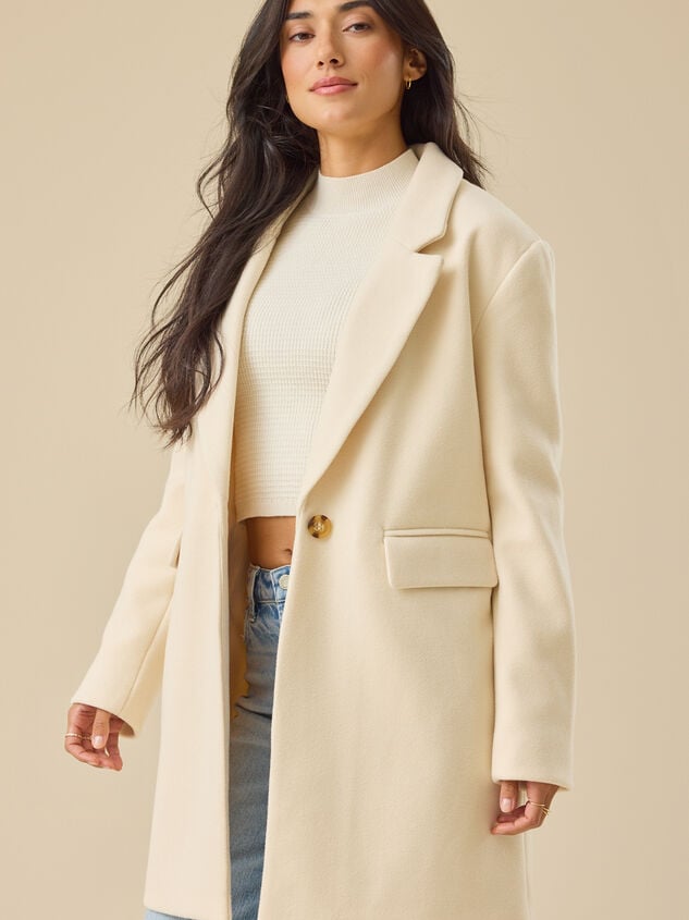 Candice Wool Coat Detail 4 - TULLABEE