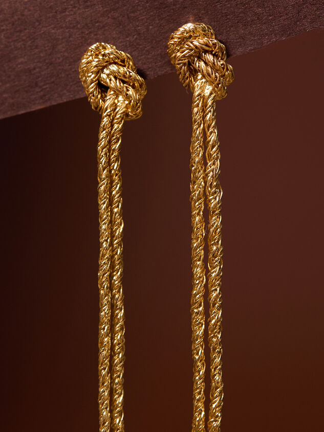 18K Gold Dipped Knot Dangle Earrings Detail 2 - TULLABEE