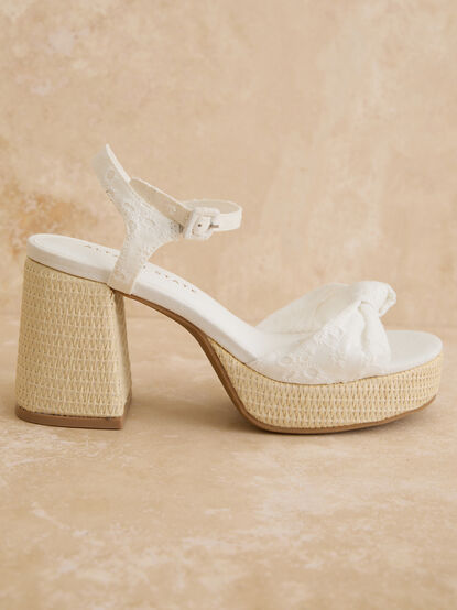 Hayleey Floral Wedges - TULLABEE