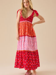 Kourtney Floral Tiered Maxi Dress Detail 3 - TULLABEE