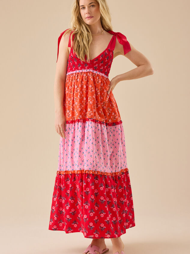 Kourtney Floral Tiered Maxi Dress Detail 3 - TULLABEE