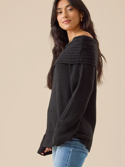 Sylvia Off Shoulder Sweater - TULLABEE
