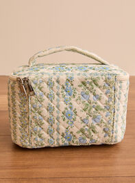 Cecile Quilted Makeup Bag Detail 4 - TULLABEE