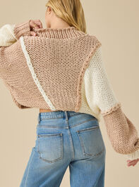 Andy Colorblock Braid Sweater Detail 5 - TULLABEE