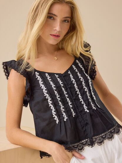 Ruth Embroidered Top - TULLABEE