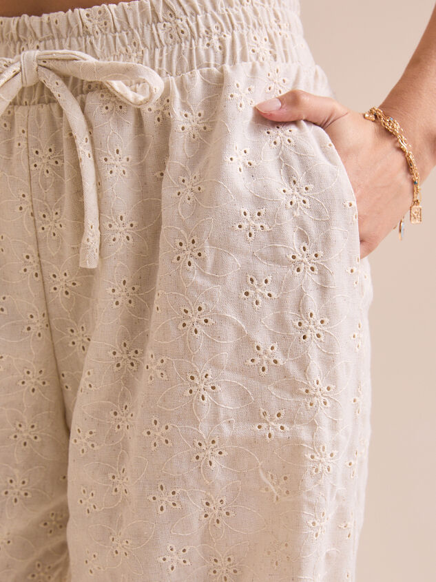 Dolly Eyelet Pants Detail 3 - TULLABEE